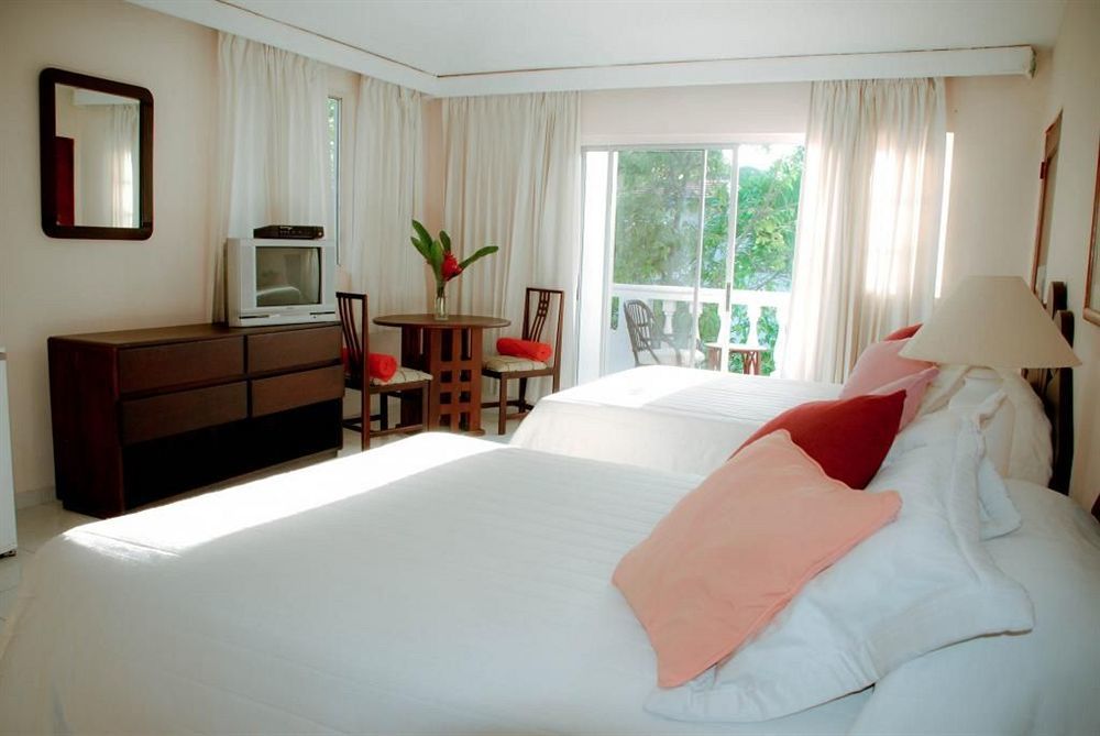 Beach House Cabarete By Faranda Hotels Exterior photo